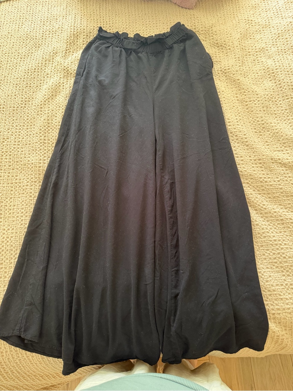 Black Wide-Leg Palazzo Pants with Elastic Waist